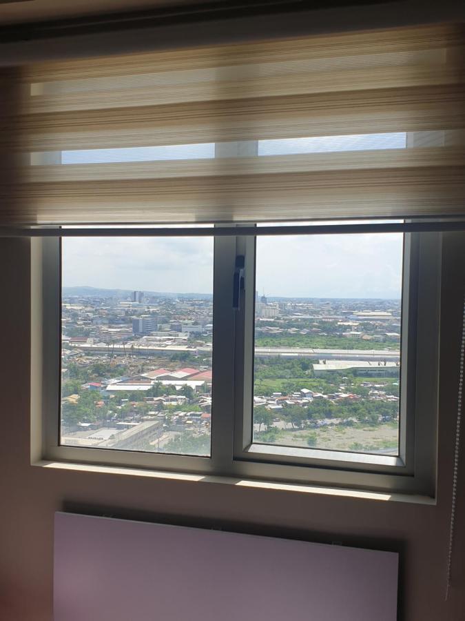 Cunduniaia Sunvida Tower Condominium Unit Across Sm سيبو المظهر الخارجي الصورة